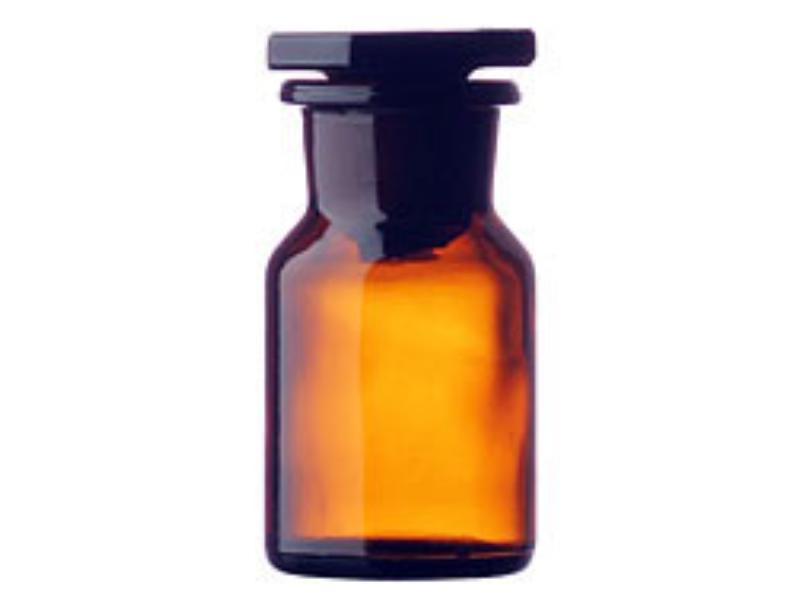 Prachovnica Steilbrust hnedá 50 ml, 2014