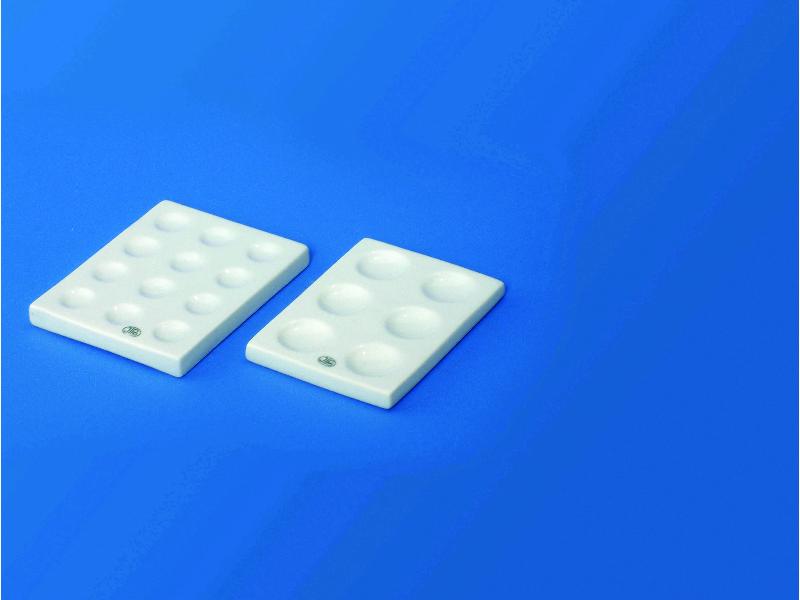 Platňa s jamkami porcelánová 263/6, 91x115 mm, 12 jamiek